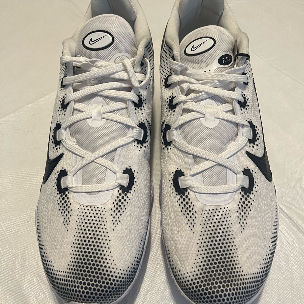 Nike Size 18 Air Zoom BB White/Navy Shoes